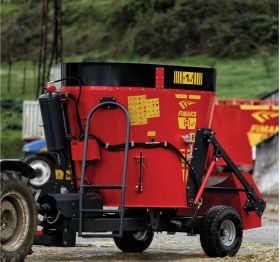 Mezclador Vertical 3m³ -  Mezclador de forraje